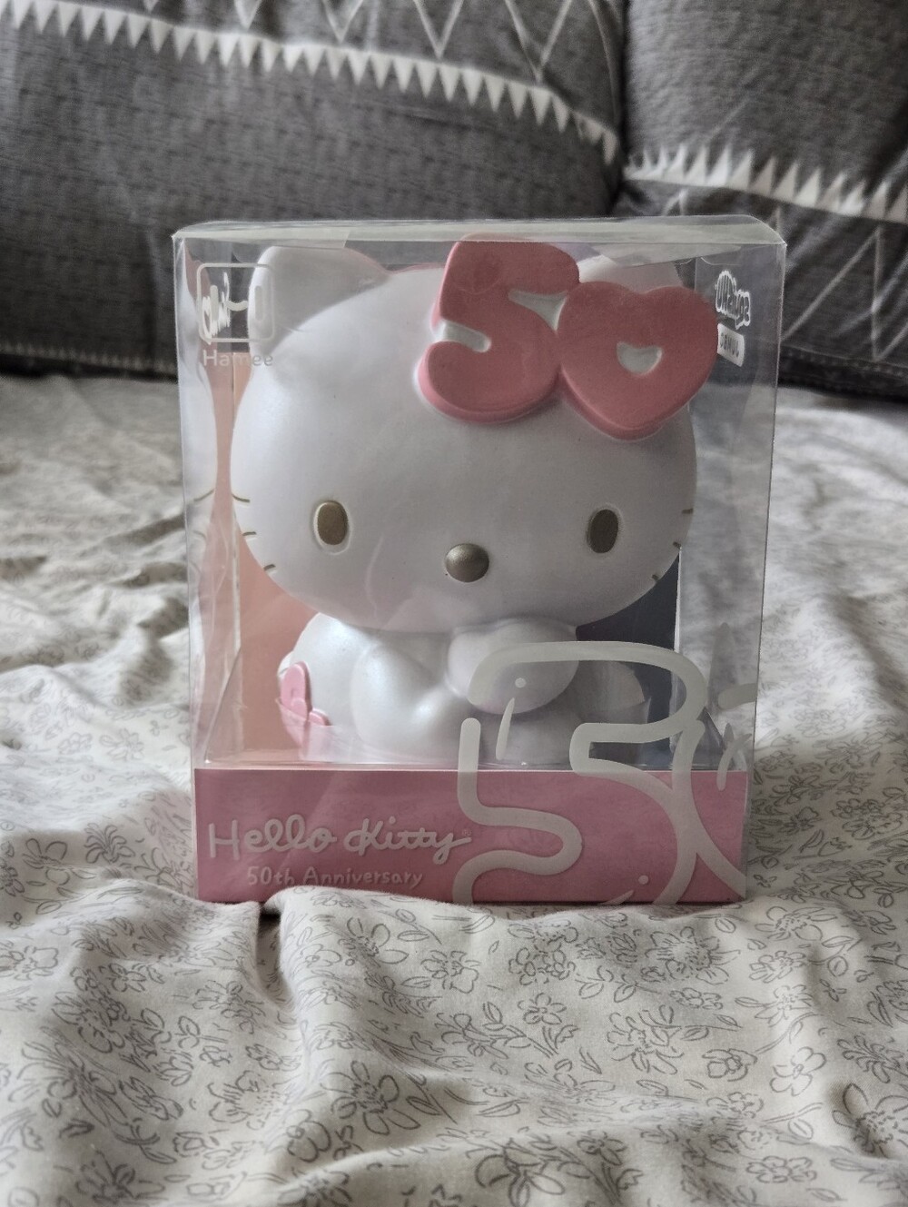 🆕️Hello Kitty 50th Anniversary Jumbo Squish